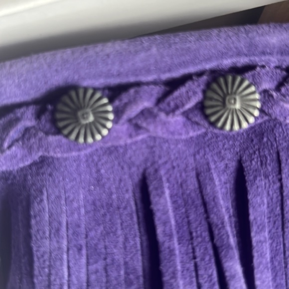 Minnetonka Fringe Boots - Picture 5 of 5